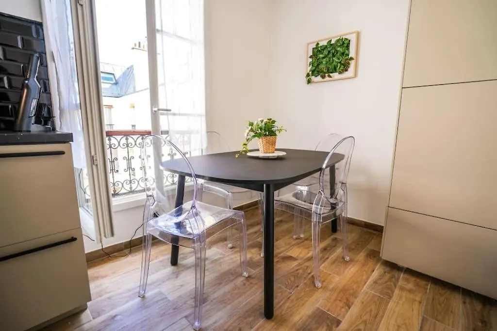 Tranquil Retreat In The 16Th Arrondissement Apartamento Paris