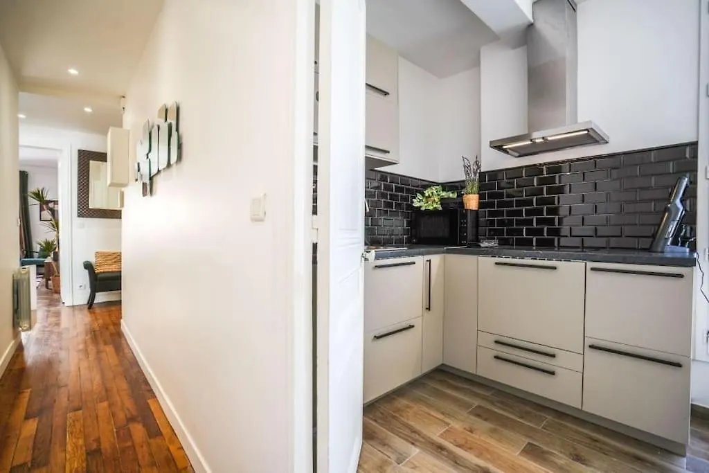 Tranquil Retreat In The 16Th Arrondissement Apartamento Paris