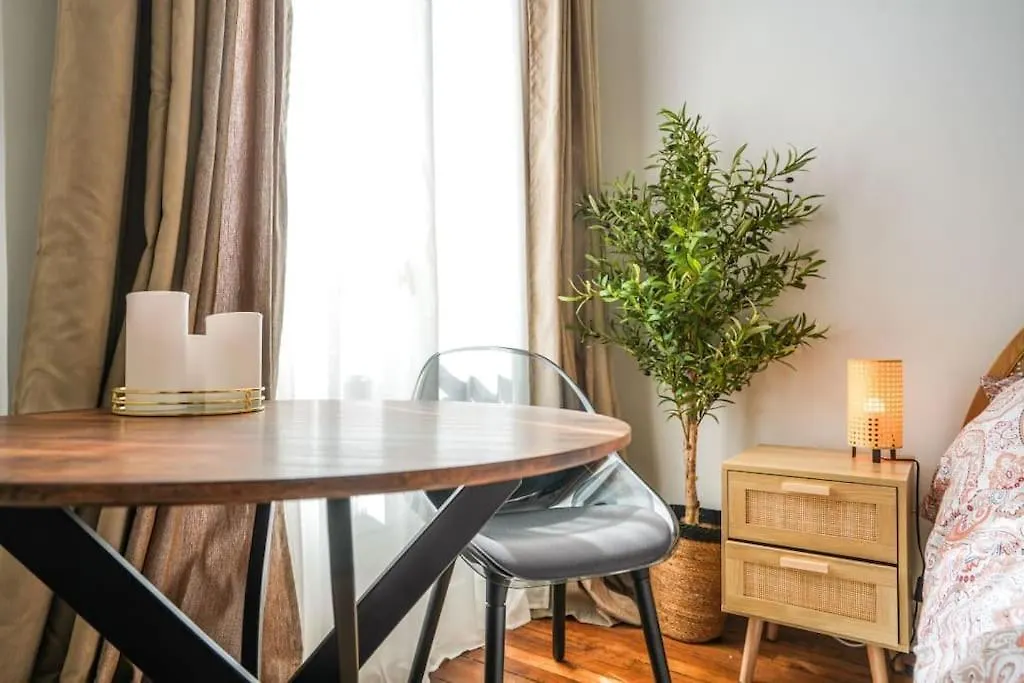 Tranquil Retreat In The 16Th Arrondissement Apartamento Paris