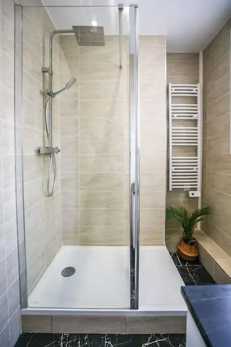 Tranquil Retreat In The 16Th Arrondissement Apartment Paris